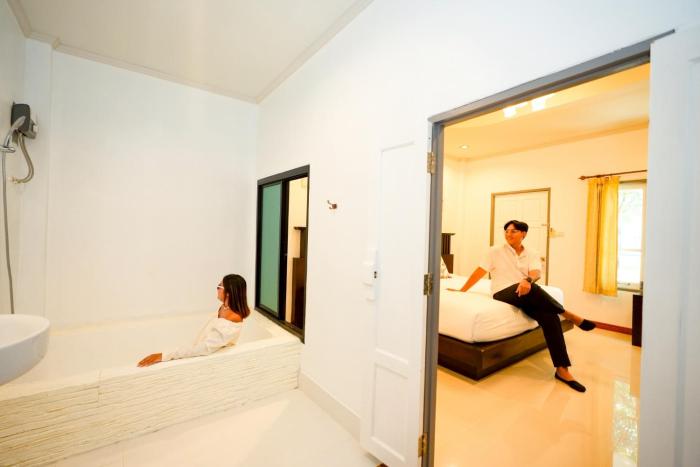 kenikar raintree residence hotel
