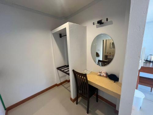 kenikar raintree residence hotel