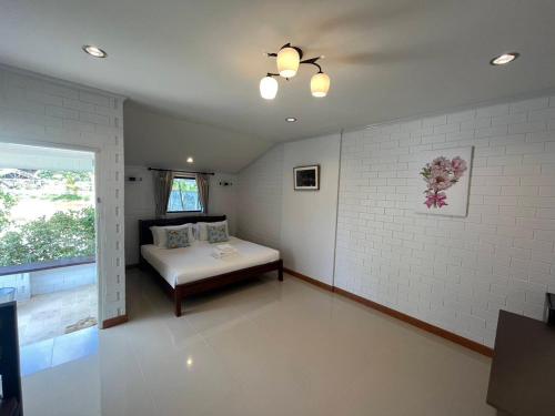 kenikar raintree residence hotel