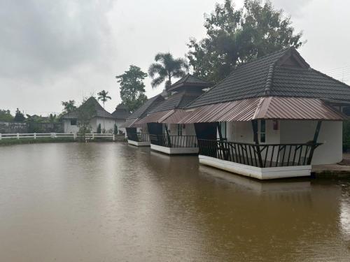 kenikar raintree residence hotel