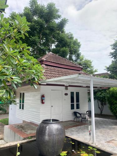kenikar raintree residence hotel