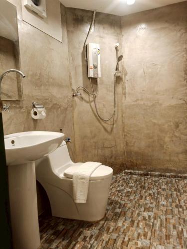 kenikar raintree residence hotel