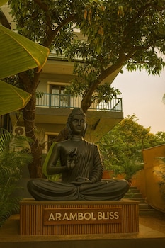 arambol bliss hote apartments