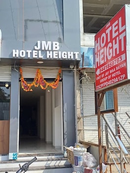 jmb hotel height