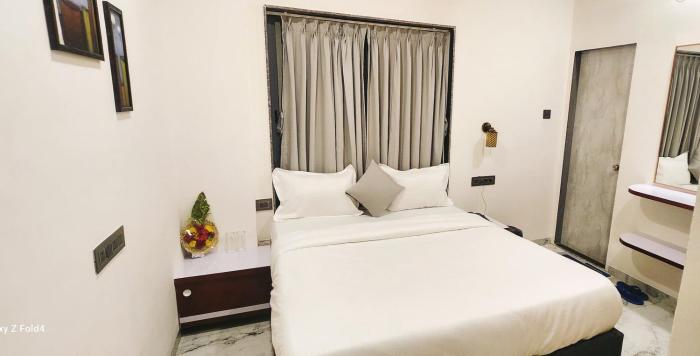 hotel sahara residency