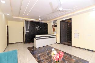 Shree Krishna Inn,,2 star