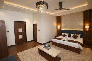 far out field resort mount abu