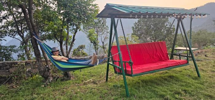 bougainvilla mountain retreat