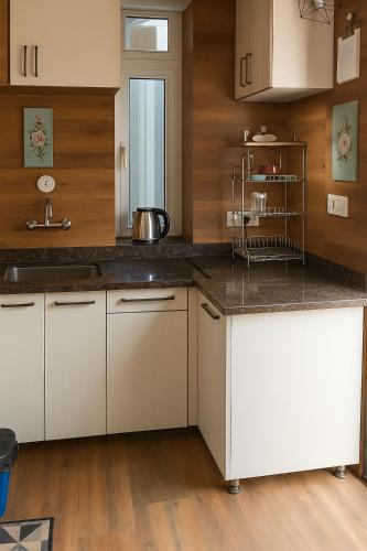 bougainvilla mountain retreat