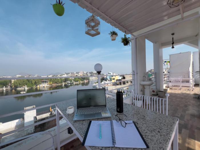 multiple stories udaipur