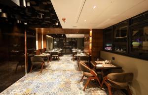 hotel noah spire