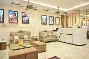hotel kashi mantram