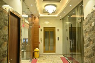 hotel kashi mantram