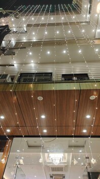 hotel kashi mantram
