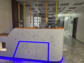 hotel kashi mantram