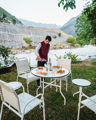 heevan villas sonamarg