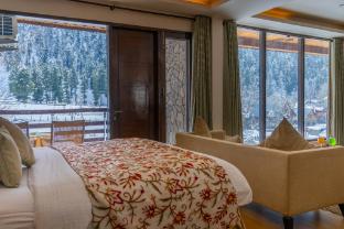 heevan villas sonamarg