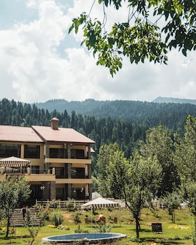 heevan villas sonamarg