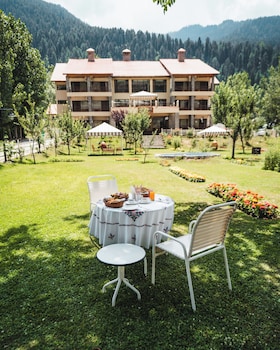 heevan villas sonamarg