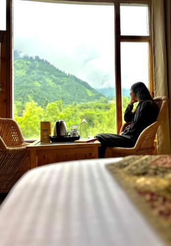 orzu boutique stays burwa manali