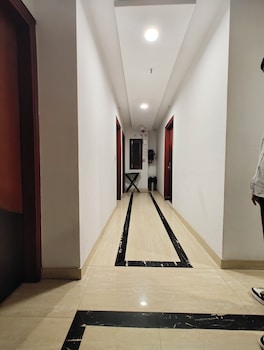 hotel ishaan residency