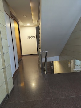 hotel ishaan residency