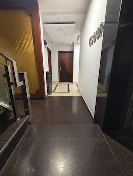 hotel ishaan residency