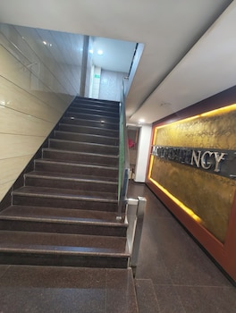 hotel ishaan residency mgm club