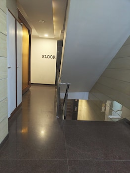hotel ishaan residency mgm club