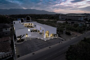 halff hotel