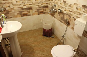 deodar cottage scenic view next to nature