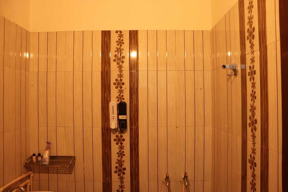 deodar cottage scenic view next to nature