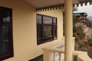 deodar cottage scenic view next to nature