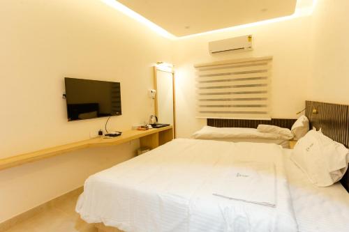 sri senthoor velavan palace ssv palace