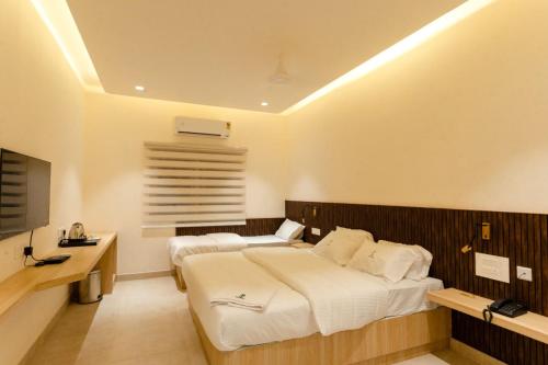 Sri Senthoor Velavan Palace Ssv Palace,,5 star