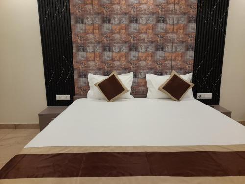 The Patliputra Chital,,3 star
