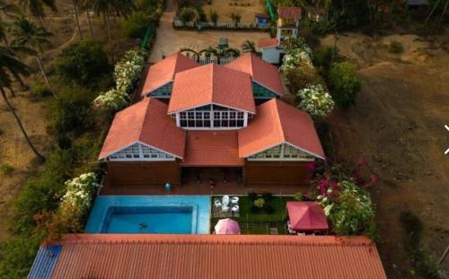 Mudra Beach Villa,,5 star