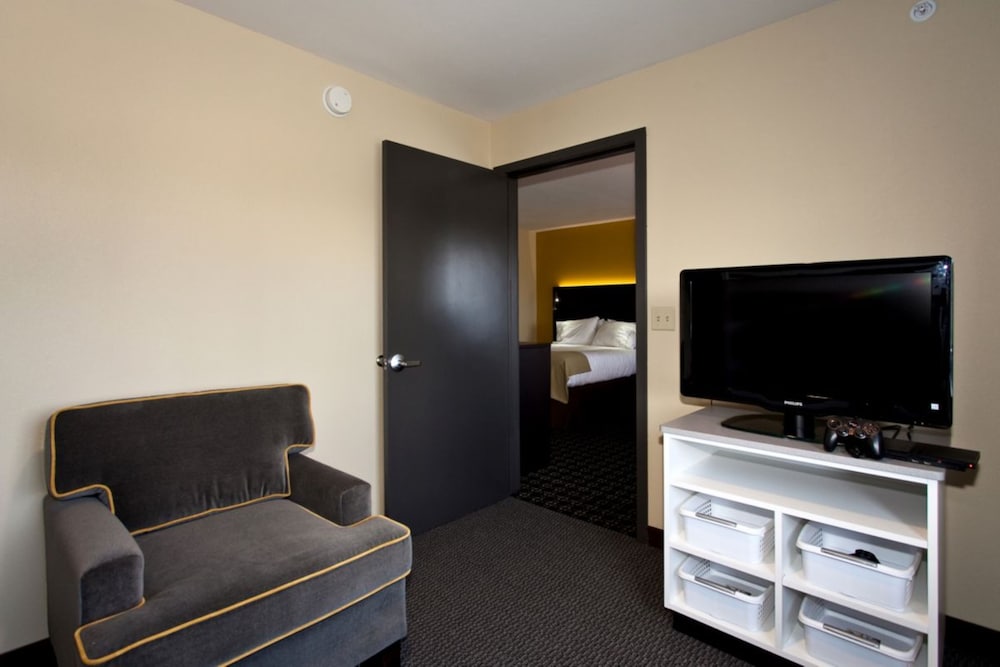 holiday inn express newton by ihg