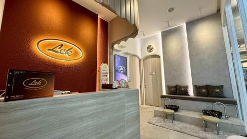 the quarter saphan khwai by uhg