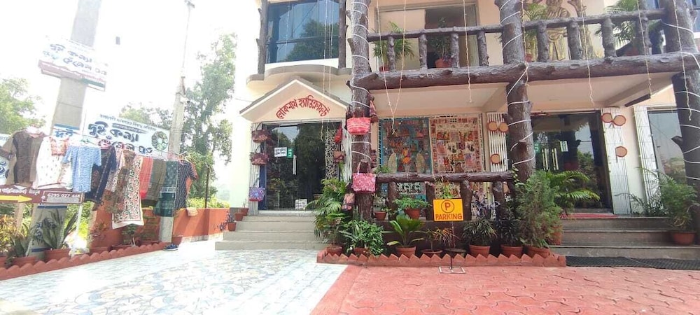 dui kanya henshel ghar