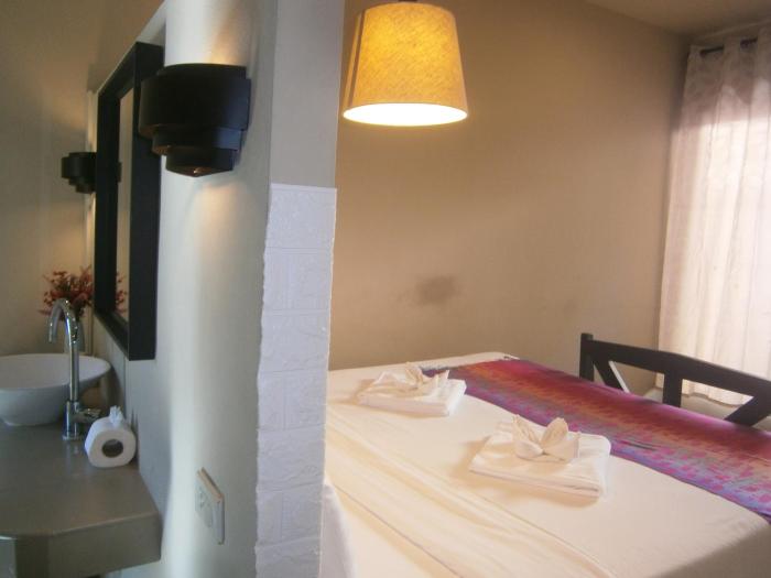 infinity boutique hotel kata beach