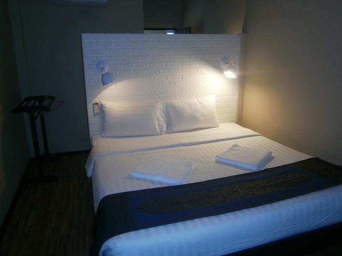 infinity boutique hotel kata beach