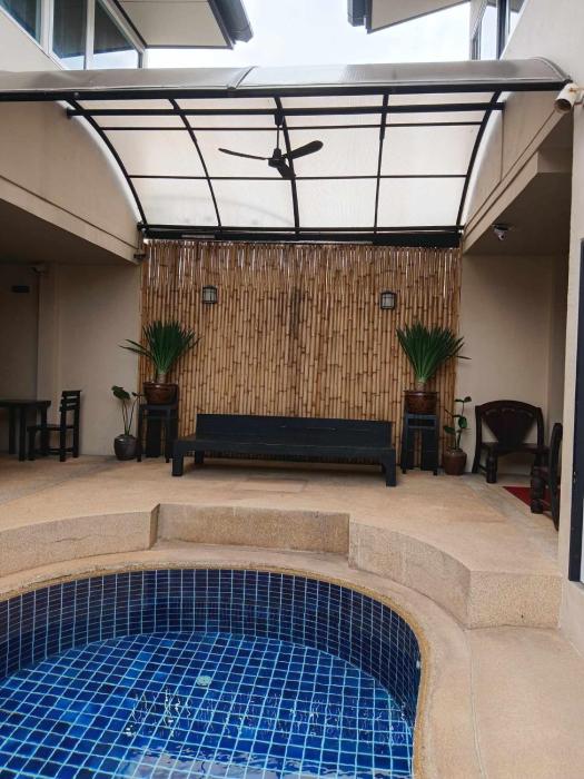 infinity boutique hotel kata beach