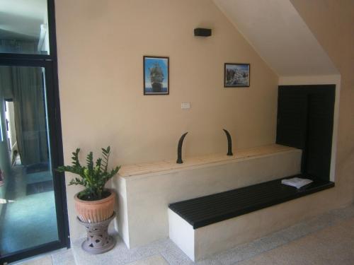 infinity boutique hotel kata beach