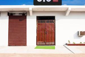 spot on hotel lakshya ghatampur