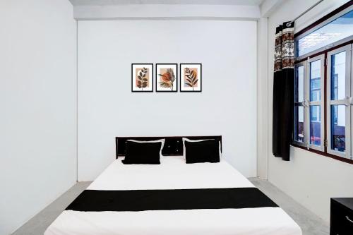 spot on hotel lakshya ghatampur