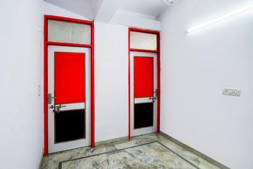 Super Hotel O Maharaja Near By Vinayak Hospital Gali No-5,,3 star