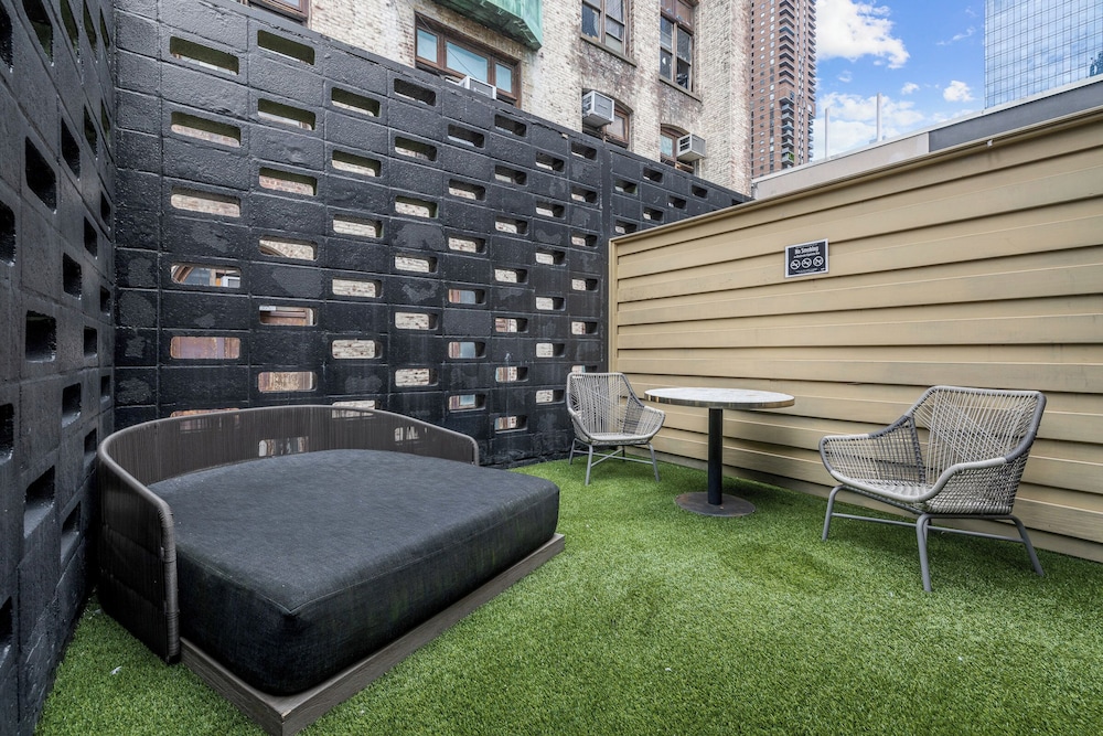 hudson yards hotel
