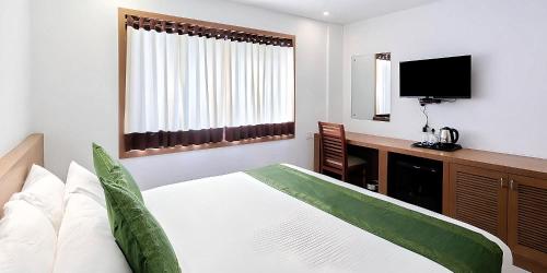 seaflare beach resort and spa