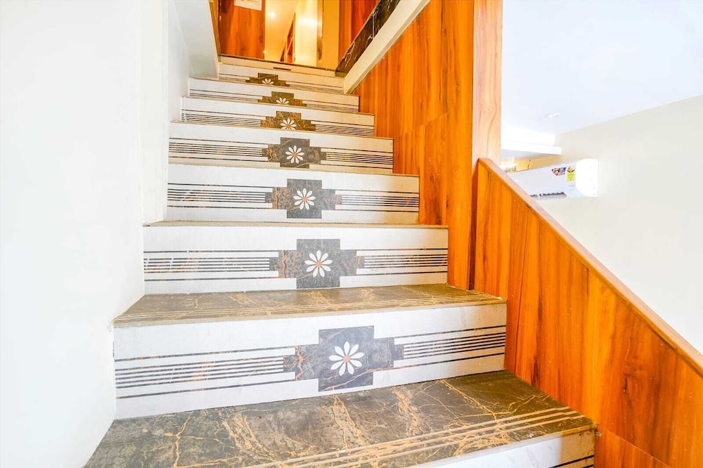 hotel emirates suite